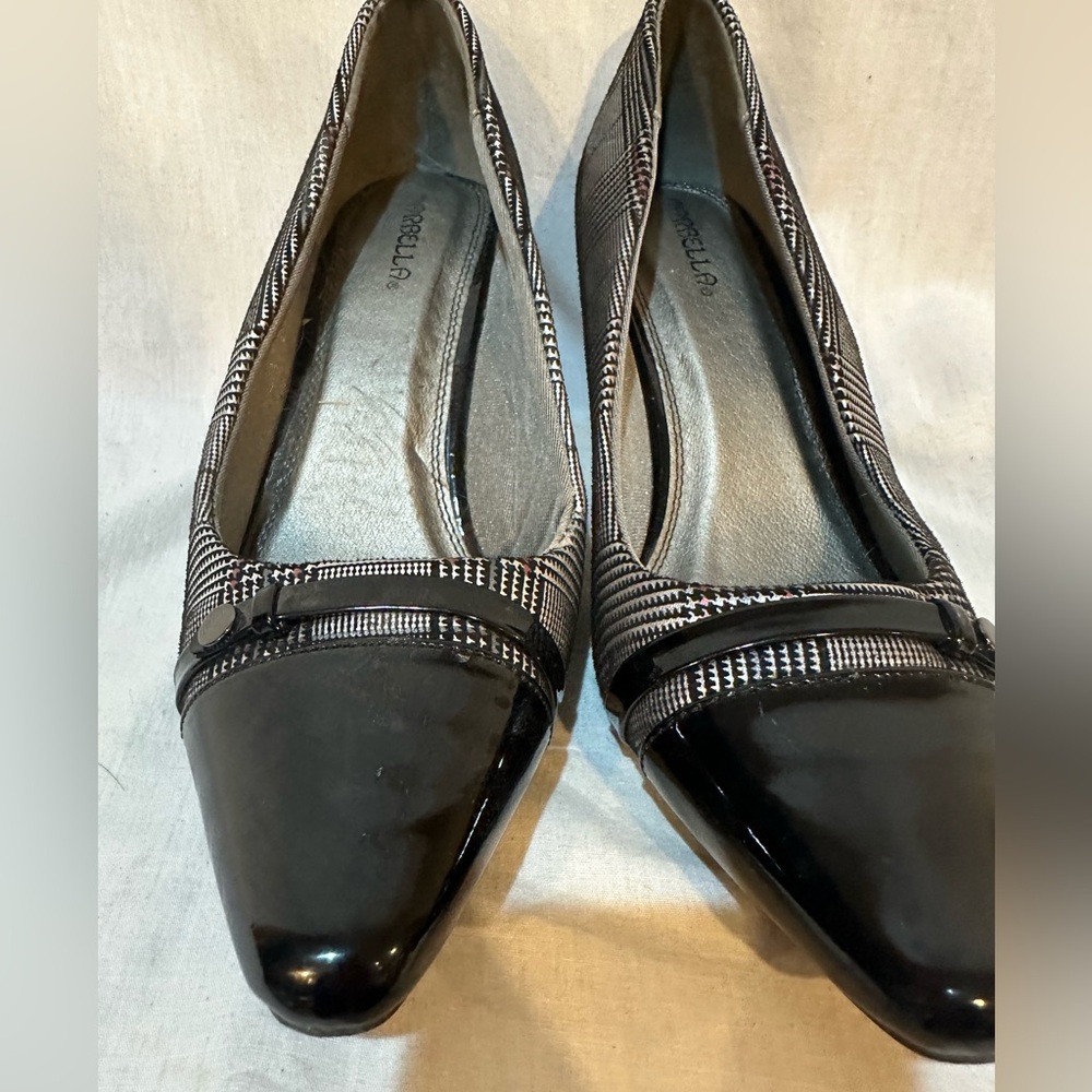 Woman’s Marbella High Heel Shoes - Picture 5 of 8